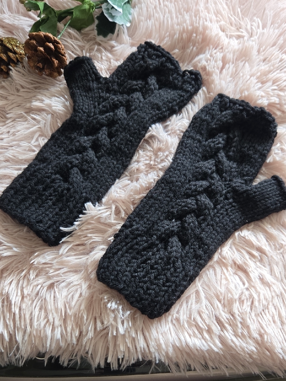 NEW Black Cable Handknit Fingerless Gloves Mittens Cable pattern